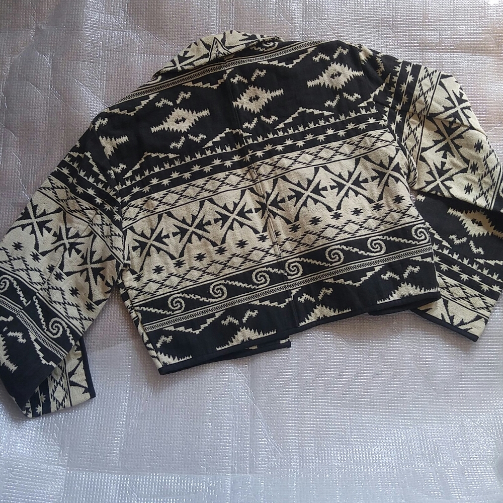 Jacket - Picture 6 of 7